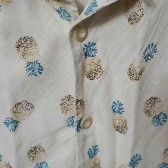 Tommy bahama short sleeve shirt - Picture 2 of 8